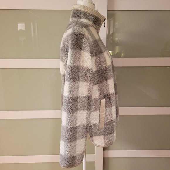 Abercrombie & Fitch Size S Fleece Sweatshirt - Picture 3 of 8